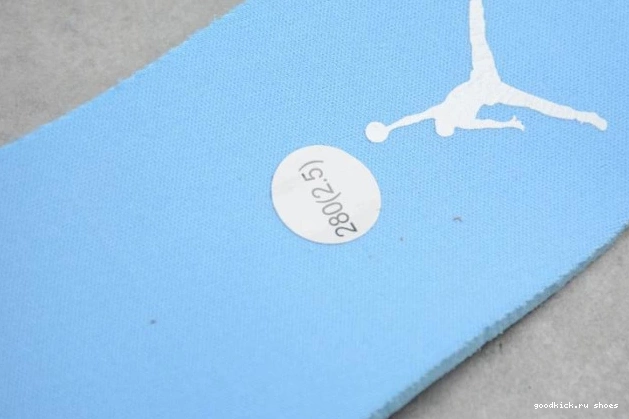 Rep Jordan 1 UNC AO9944-441 Low Air (W) 0715